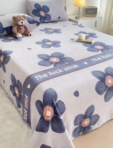 91家纺网 家纺一手货源 找家纺 艾橙家纺 2024新款A类加厚牛奶绒印花床单 优雅生活