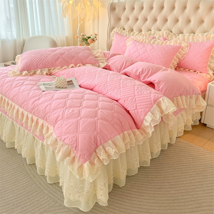 91家纺网 家纺一手货源 找家纺 虹星家纺 2024新款A类水洗棉夹棉床盖四件套 花黛-樱花粉