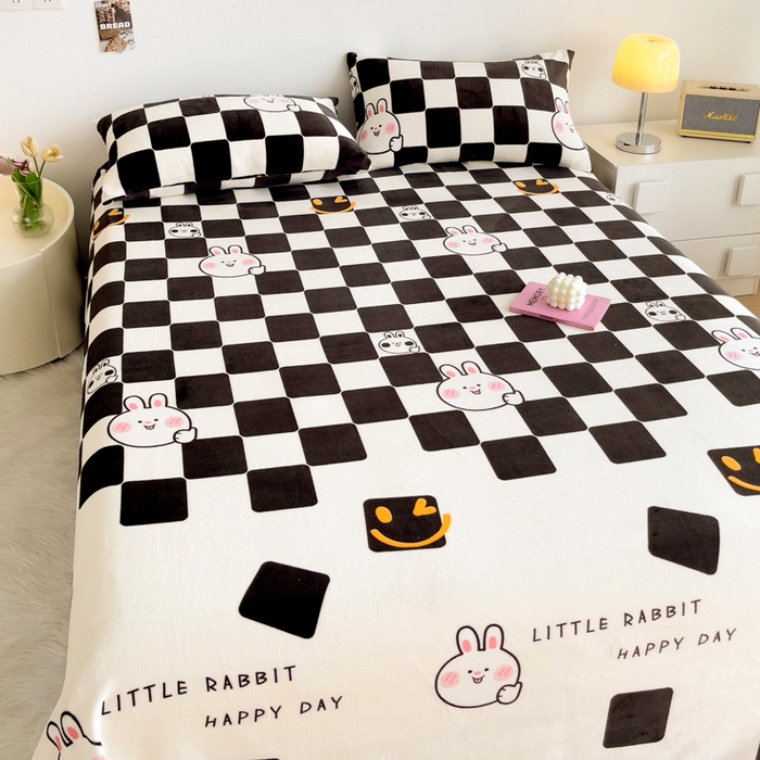 91家纺网 家纺一手货源 找家纺 艾橙家纺 2024新款A类加厚牛奶绒印花床单 棋盘兔