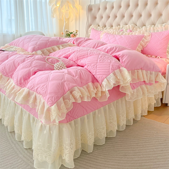 91家纺网 家纺一手货源 找家纺 虹星家纺 2024新款A类水洗棉夹棉床盖四件套 花黛-樱花粉