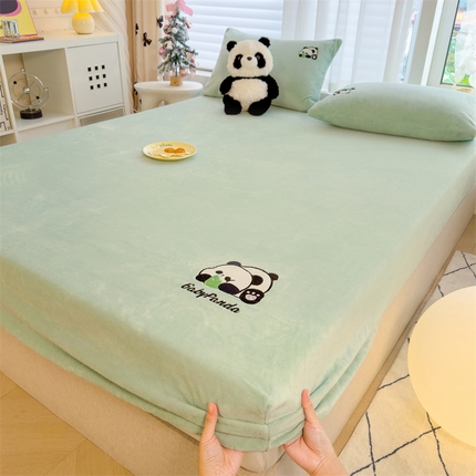 91家纺网 家纺一手货源 找家纺 （总）灰鲸 2025新款萌物刺绣牛奶绒床笠