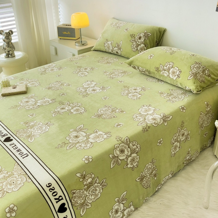 91家纺网 家纺一手货源 找家纺 艾橙家纺 2024新款A类加厚牛奶绒印花床单 玫瑰庄园