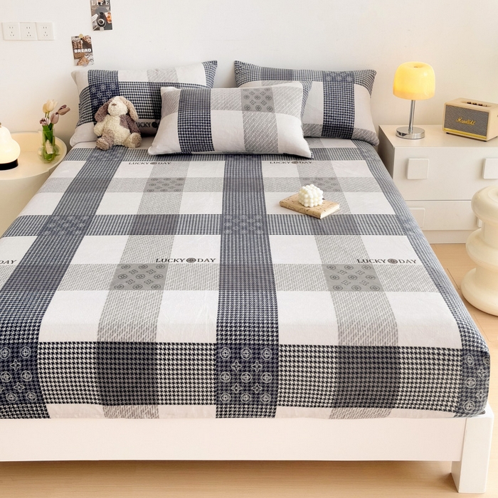 91家纺网 家纺一手货源 找家纺 艾橙家纺 2024新款A类加厚牛奶绒印花床笠 伯克利