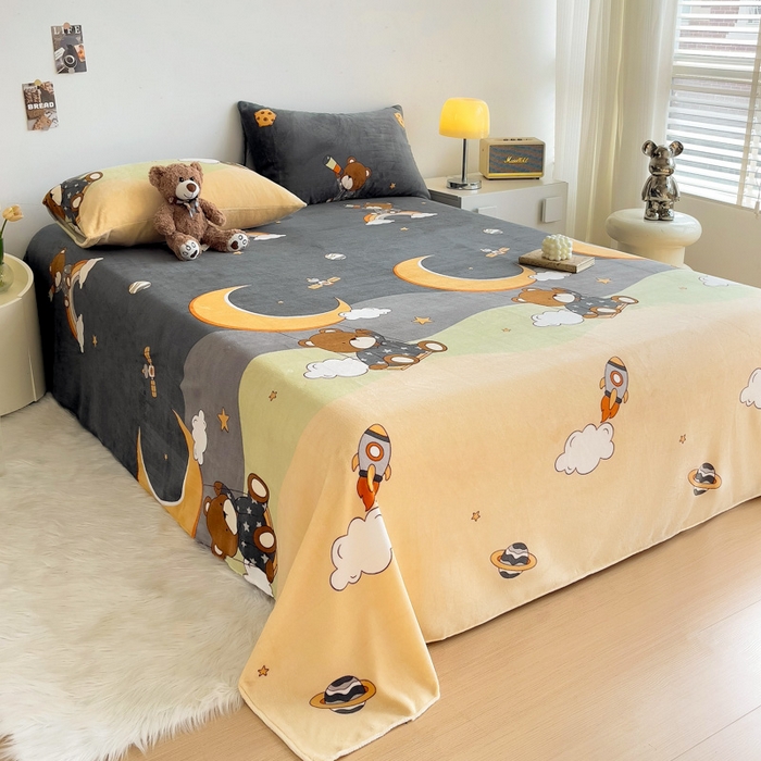 91家纺网 家纺一手货源 找家纺 艾橙家纺 2024新款A类加厚牛奶绒印花床单 梦星空