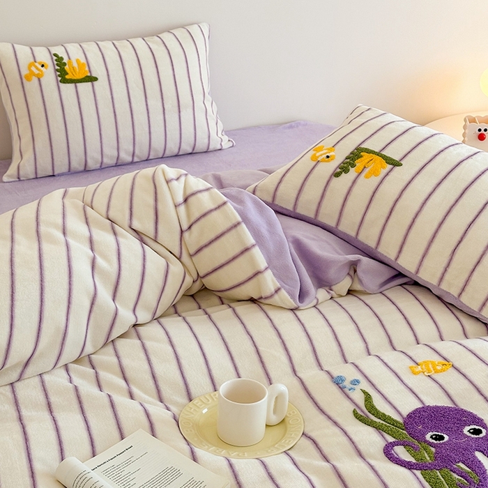 91家纺网 家纺一手货源 找家纺 沐棉家居 2024新款高克重条纹牛奶绒毛巾绣四件套 海底世界