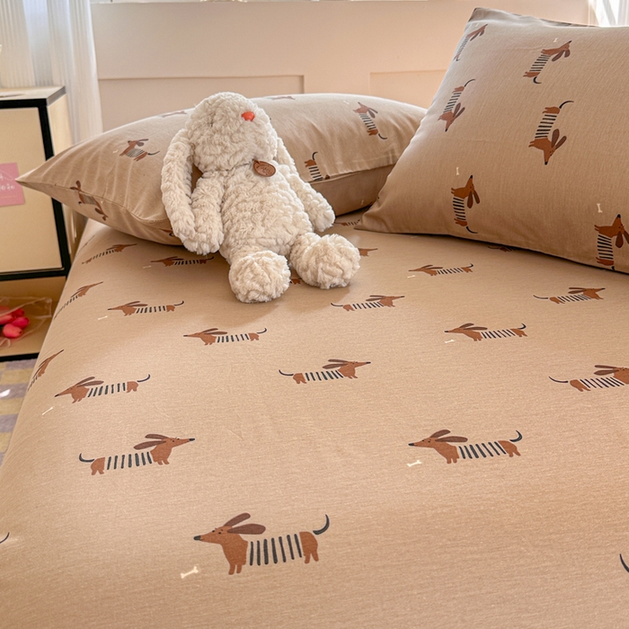 91家纺网 家纺一手货源 找家纺 吉象家纺 2024新款高支密全棉印花单床单 腊肠狗狗