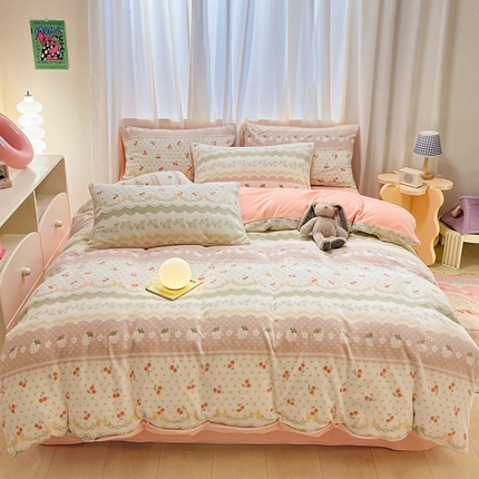 91家纺网 家纺一手货源 找家纺 本制 2025新款B类牛奶绒印花四件套 甜趣