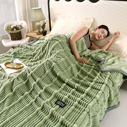 91家纺网 家纺一手货源 找家纺 （总）美洲琳 2025新款牛奶绒子母条纹提花毛毯