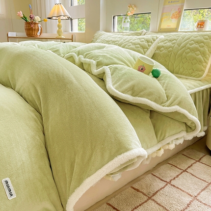 91家纺网 家纺一手货源 找家纺 （总）眠势力 2025新款牛奶绒被套双面绒冬季加厚加绒保暖被罩-场景二