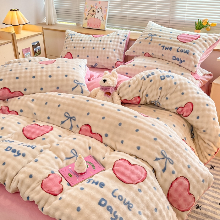 91家纺网 家纺一手货源 找家纺 （总）梵克保罗 2024新款泡泡绒加厚立体牛奶绒单被套多功能被套毯