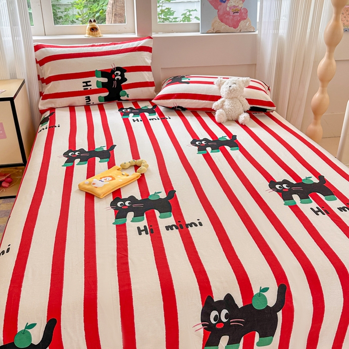 91家纺网 家纺一手货源 找家纺 吉象家纺 2024新款高支密全棉印花单床单 红线条小黑猫