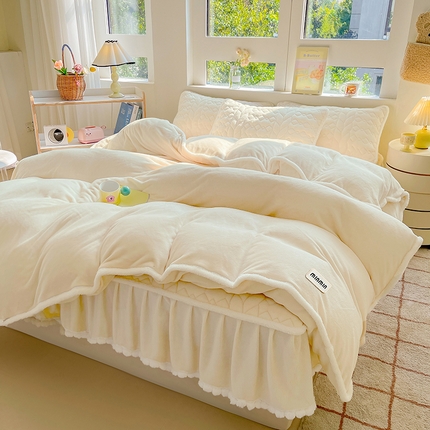 91家纺网 家纺一手货源 找家纺 （总）眠势力 2025新款牛奶绒四件套冬季加厚夹棉床笠款加绒保暖床裙床笠二合一