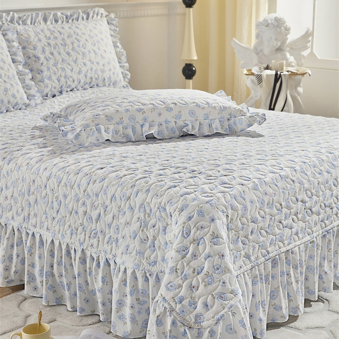 91家纺网 家纺一手货源 找家纺 十个点家纺 2025新款印花夹棉床盖三件套-晚秋系列 蓝色玫瑰
