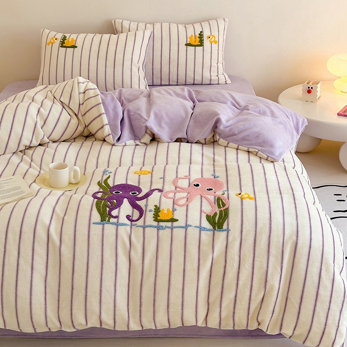 91家纺网 家纺一手货源 找家纺 沐棉家居 2024新款高克重条纹牛奶绒毛巾绣四件套 海底世界