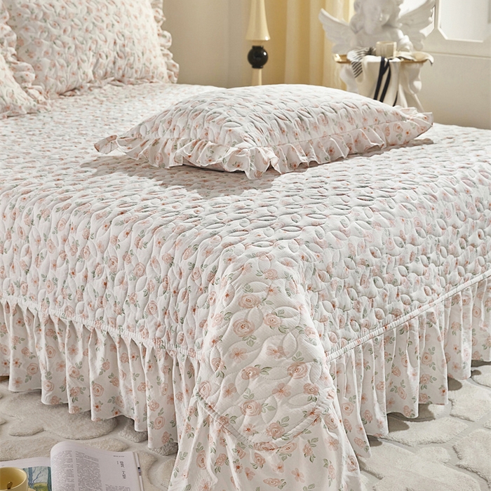 91家纺网 家纺一手货源 找家纺 十个点家纺 2025新款印花夹棉床盖三件套-晚秋系列 红粉世家