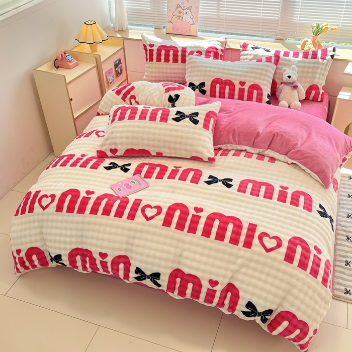 91家纺网 家纺一手货源 找家纺 梵克保罗 2024新款泡泡绒加厚立体牛奶绒单被套多功能被套毯 min粉