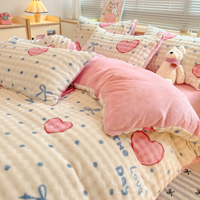 91家纺网 家纺一手货源 找家纺 （总）梵克保罗 2024新款泡泡绒加厚立体牛奶绒单被套多功能被套毯