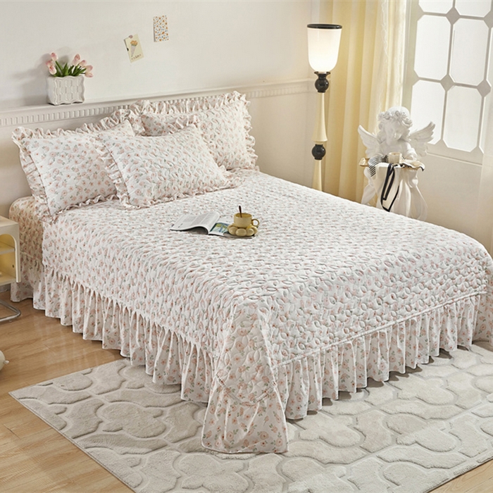 91家纺网 家纺一手货源 找家纺 十个点家纺 2025新款印花夹棉床盖三件套-晚秋系列 红粉世家