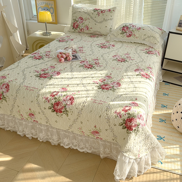 91家纺网 家纺一手货源 找家纺 冬然家纺 2024新款牛奶绒印花床盖 花语温情