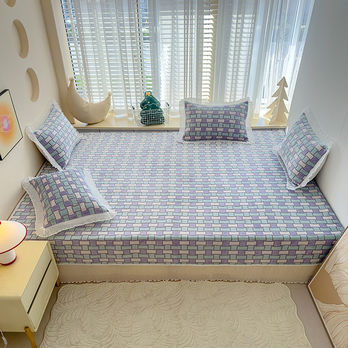 91家纺网 家纺一手货源 找家纺 冬然家纺 2024新款雕花绒榻榻米床盖 时尚风采