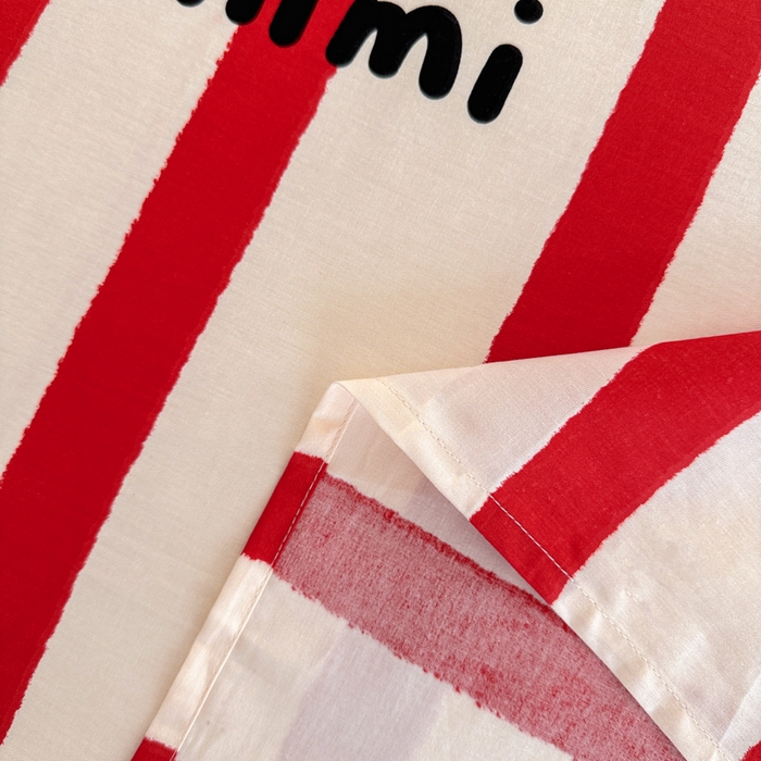 91家纺网 家纺一手货源 找家纺 吉象家纺 2024新款高支密全棉印花单床单 红线条小黑猫