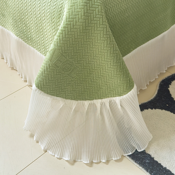 91家纺网 家纺一手货源 找家纺 冬然家纺 2024新款雕花绒床盖系列 大麦穗-绿