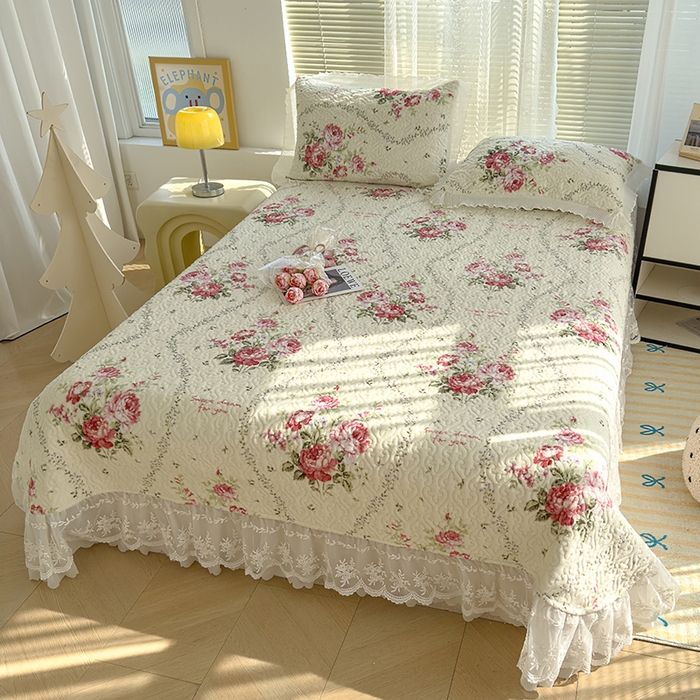 91家纺网 家纺一手货源 找家纺 冬然家纺 2024新款牛奶绒印花床盖 花语温情