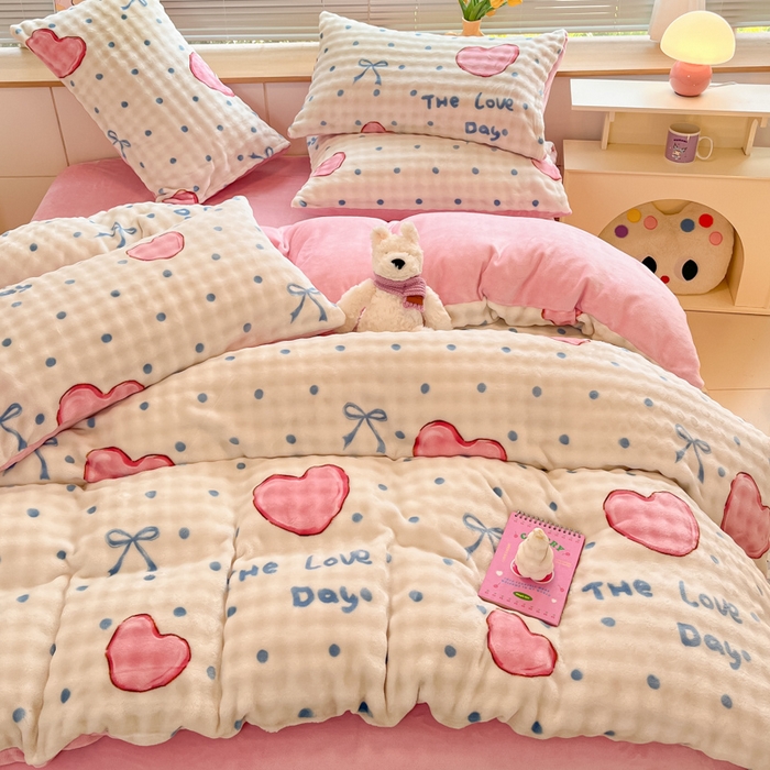 91家纺网 家纺一手货源 找家纺 （总）梵克保罗 2024新款泡泡绒加厚立体牛奶绒单被套多功能被套毯