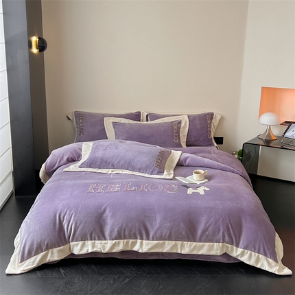 91家纺网 家纺一手货源 找家纺 （总）名品优仓 2024新款高克重牛奶绒毛巾绣四件套-莫安迪