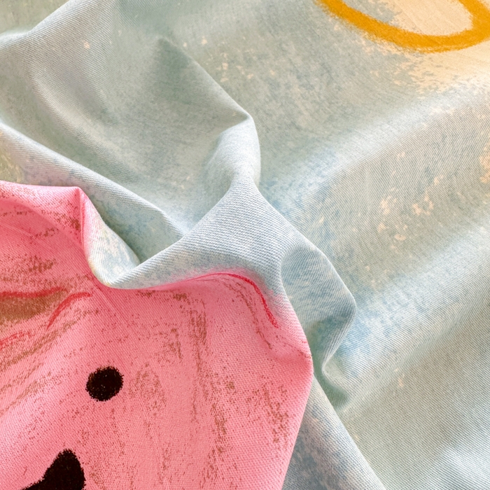 91家纺网 家纺一手货源 找家纺 吉象家纺 2024新款高支密全棉印花单床单 蜡笔画