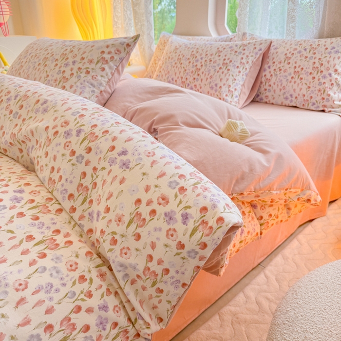 91家纺网 家纺一手货源 找家纺 千朵 2024新款全棉磨毛小清新印花四件套 桃之夭夭