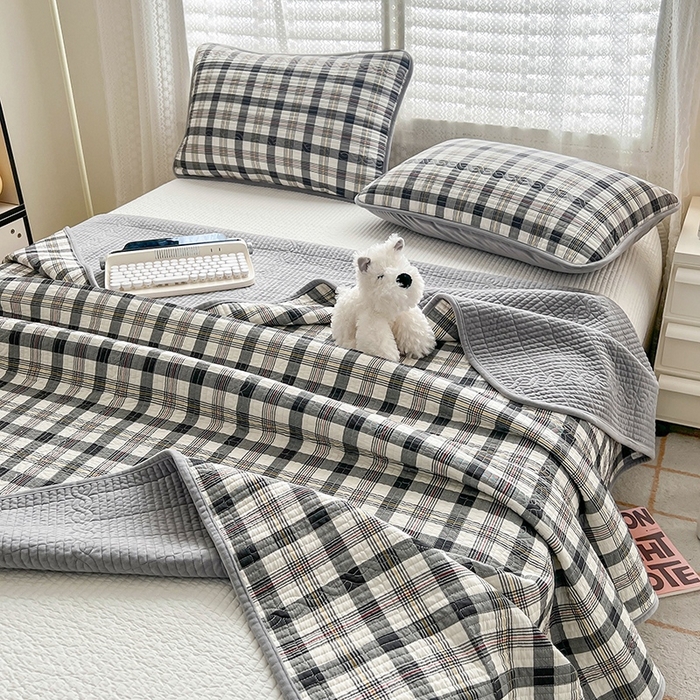 91家纺网 家纺一手货源 找家纺 沐纯家居 2025新款婴儿绒纯棉水洗床盖 莫奈格-灰