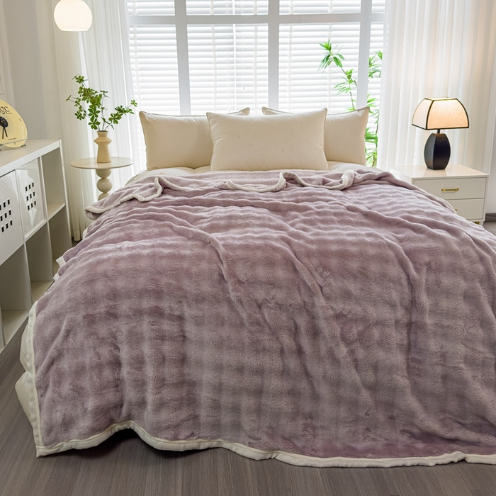 91家纺网 家纺一手货源 找家纺 卡琪曼 2024新款泡泡绒多功能毛毯 香芋紫