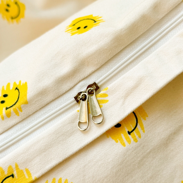 91家纺网 家纺一手货源 找家纺 千朵 2024新款全棉磨毛小清新印花四件套 笑脸