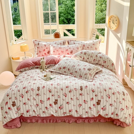 尚美 2024新款高克重印花花边牛奶绒床盖四件套 花花世界