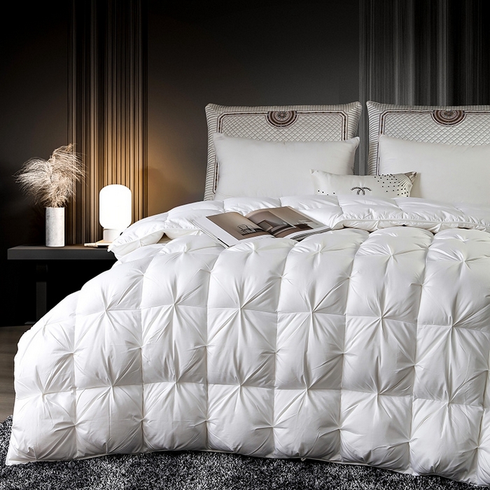 91家纺网 家纺一手货源 找家纺 兰言诺羽绒被 2025新款雅韵-全棉柔赛丝纽花羽绒被 白色