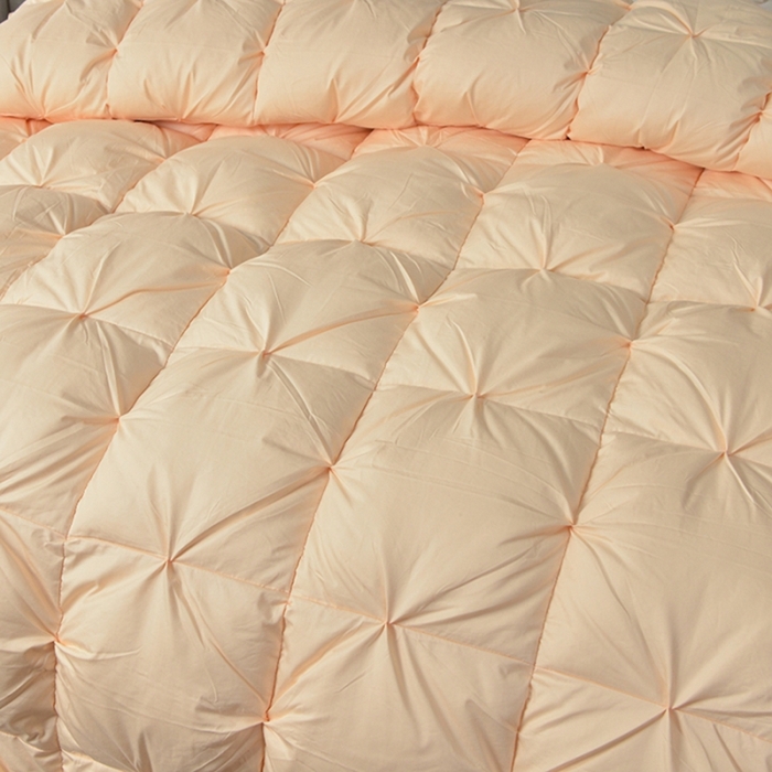 91家纺网 家纺一手货源 找家纺 兰言诺羽绒被 2025新款雅韵-全棉柔赛丝纽花羽绒被 金色