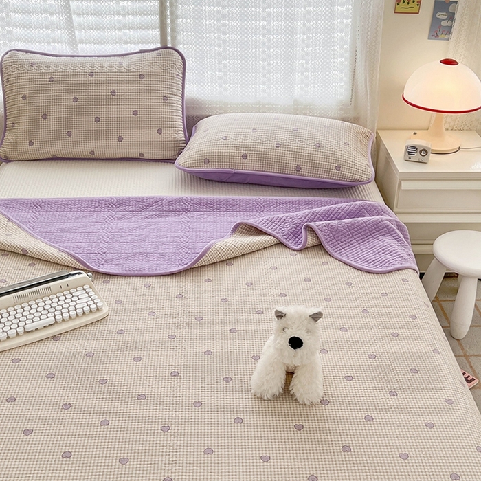91家纺网 家纺一手货源 找家纺 沐纯家居 2025新款婴儿绒纯棉水洗床盖 梦幻爱心-紫