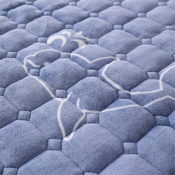 91家纺网 家纺一手货源 找家纺 凌云家纺 2025新款A类牛奶绒床垫软垫学生宿舍单人床褥可机洗 蓝海豚