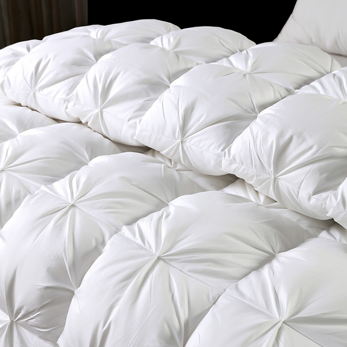 91家纺网 家纺一手货源 找家纺 兰言诺羽绒被 2025新款雅韵-全棉柔赛丝纽花羽绒被 白色