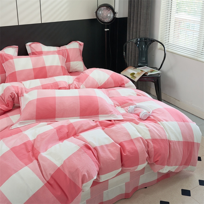 91家纺网 家纺一手货源 找家纺 三沁家居 2025新款格子色织全棉水洗棉四件套直播爆款量大价优 粉白大格