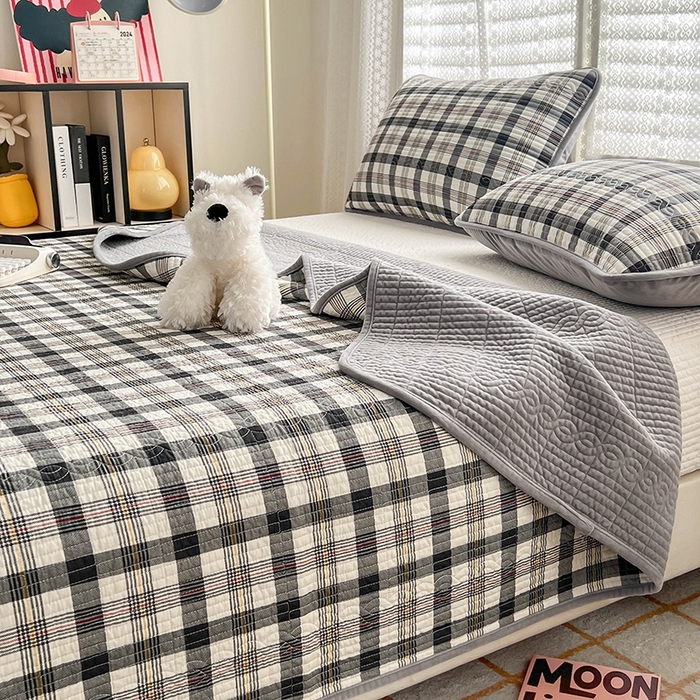 91家纺网 家纺一手货源 找家纺 沐纯家居 2025新款婴儿绒纯棉水洗床盖 莫奈格-灰