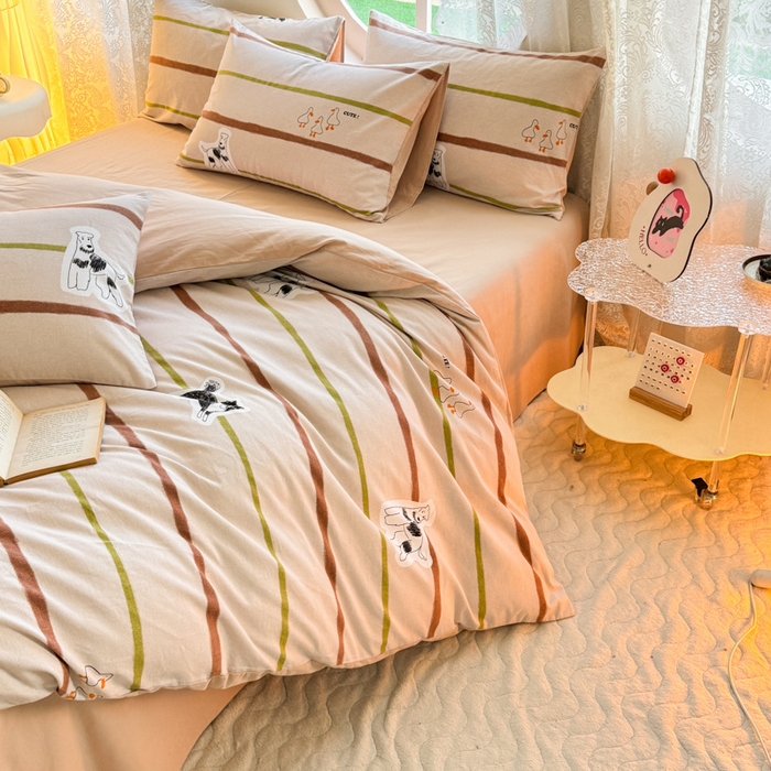 91家纺网 家纺一手货源 找家纺 千朵 2024新款全棉磨毛小清新印花四件套 萌萌驼