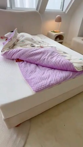 91家纺网 家纺一手货源 找家纺 艾佳宝贝 2024牛奶绒豆豆绒可拆式多功能防踢被 防踢被-缤纷熊多多