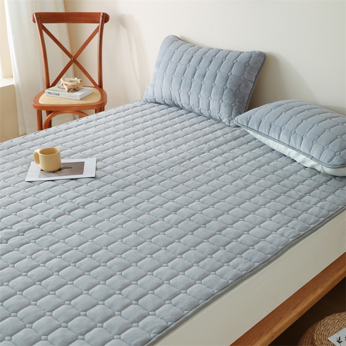 91家纺网 家纺一手货源 找家纺 凌云家纺 2025新款A类牛奶绒床垫软垫学生宿舍单人床褥可机洗 炫耀灰