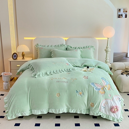 91家纺网 家纺一手货源 找家纺 （总）可以家居 2024新款全消光牛奶绒云绒法兰绒四件套-小甜心