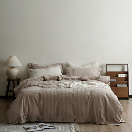 子和家居 2024新款全棉线条（纽扣)四件套 甘草咖（纽扣）