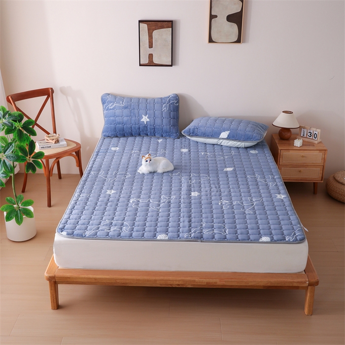 91家纺网 家纺一手货源 找家纺 凌云家纺 2025新款A类牛奶绒床垫软垫学生宿舍单人床褥可机洗 蓝海豚