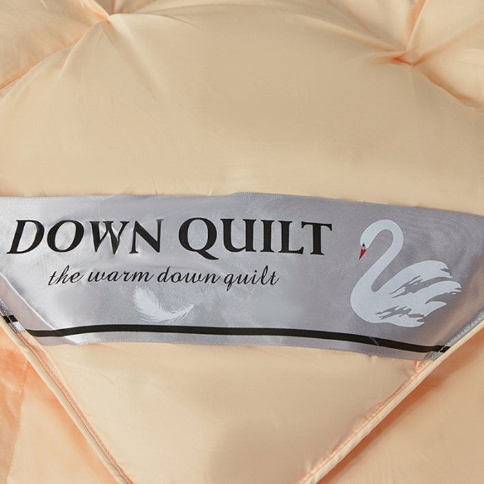 91家纺网 家纺一手货源 找家纺 兰言诺羽绒被 2025新款雅韵-全棉柔赛丝纽花羽绒被 金色