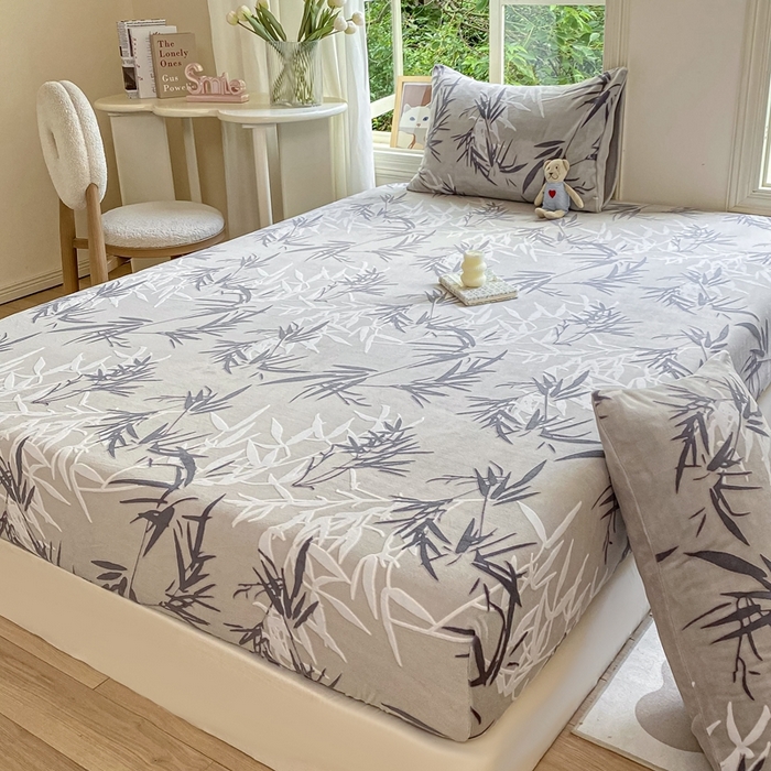 91家纺网 家纺一手货源 找家纺 大境 2024新款A类雕花绒牛奶绒床笠三件套单床笠宝宝绒婴儿绒 水墨竹 红灰